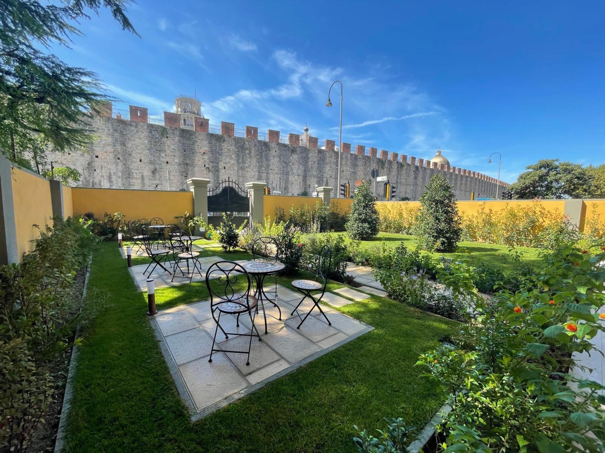 Villa Natalina B&B Pisa Bagian luar foto